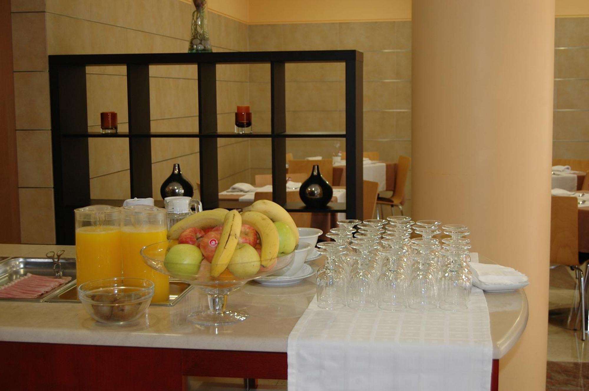 Hotel O Novo Principe Almeirim Buitenkant foto